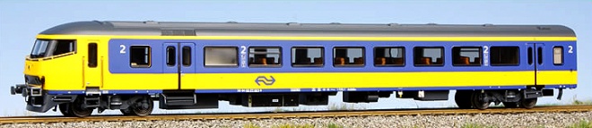Driving trailer type ICRm BDs for InterCity service stam5200<br /><a href='images/pictures/LS_Models/44081.jpg' target='_blank'>Full size image</a>